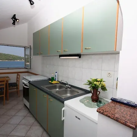 Apartments By The Sea Necujam, Solta - 5182 Apartment